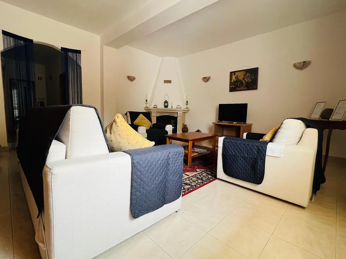 Vila Flora Santa Bárbara de Nexe
